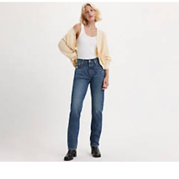 Levi 501’s - Picture 3 of 3